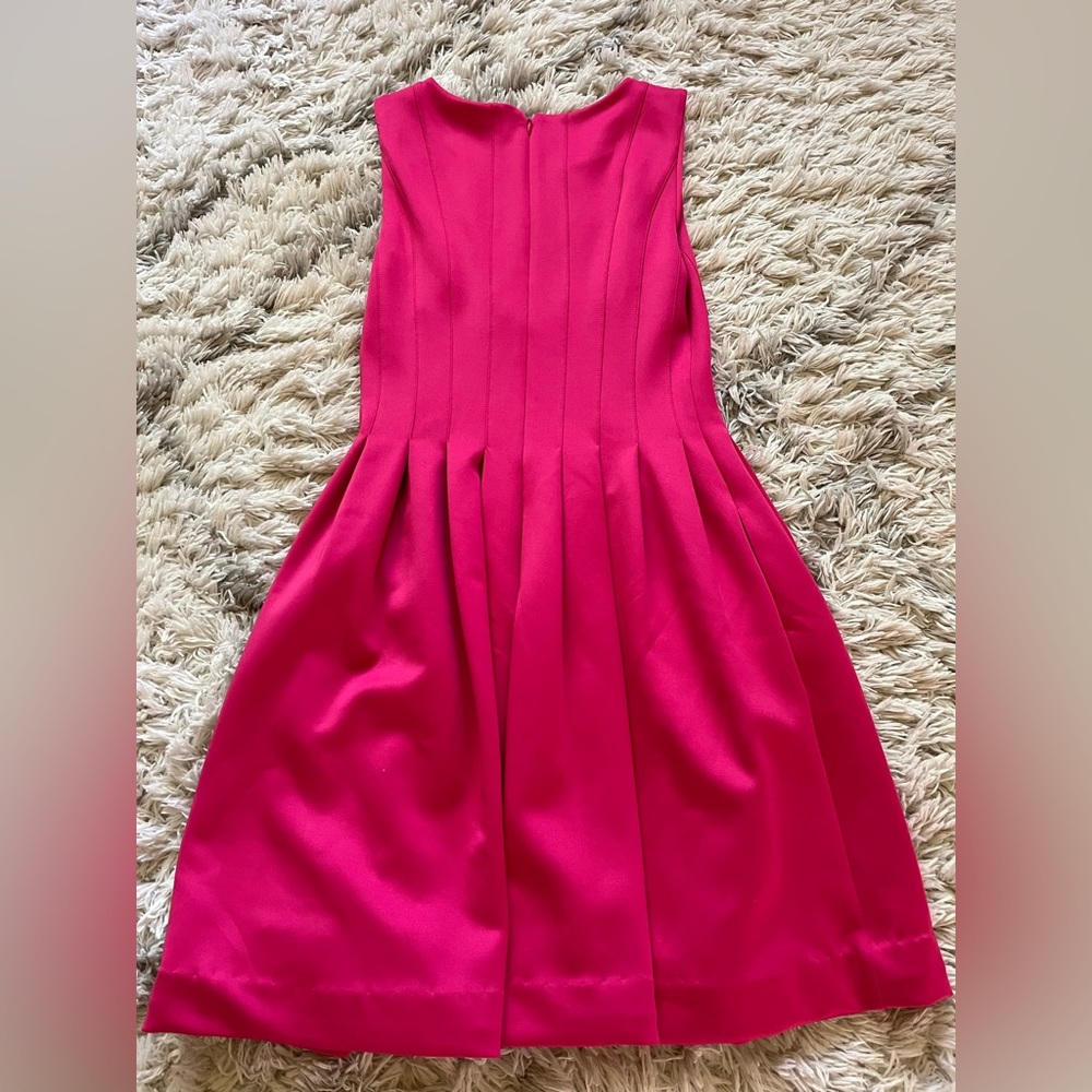 Pink dress - Picture 6 of 8